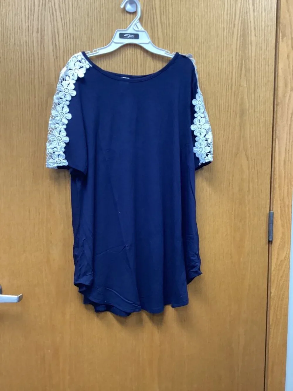 42 Pops Crochet Navy Blue Short Sleeve Shirt With Lace Floral Shoulder - Picture 1 of 4